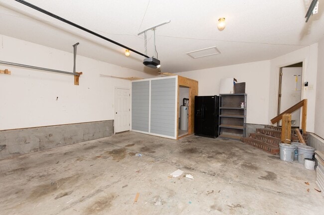 Building Photo - Great home in Hubert