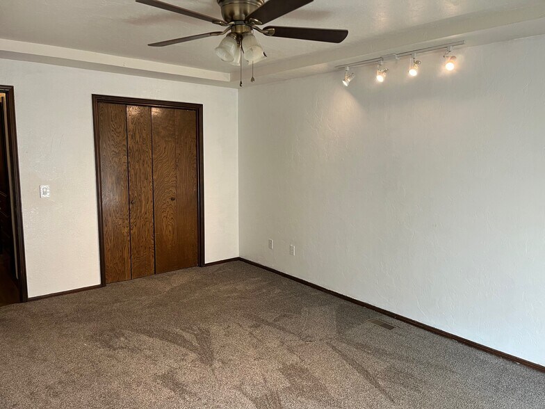 Building Photo - 1501 SW 86th St