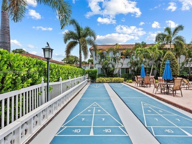Building Photo - 669 W Oakland Park Blvd
