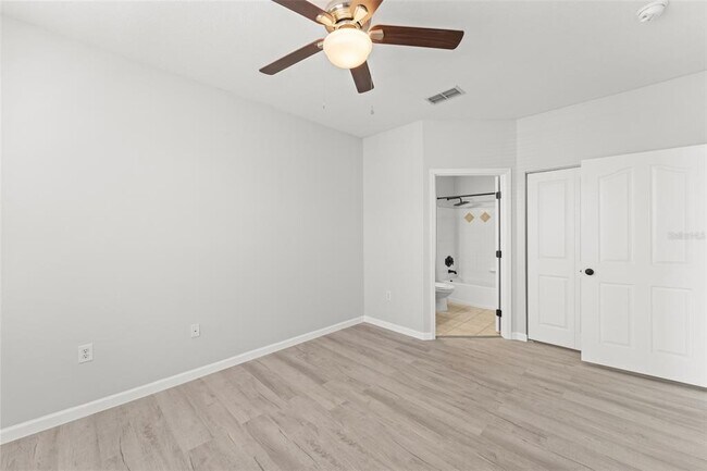Building Photo - 12825 Madison Pointe Cir