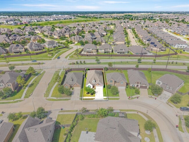Building Photo - 6123 Mapleton Meadow Ln