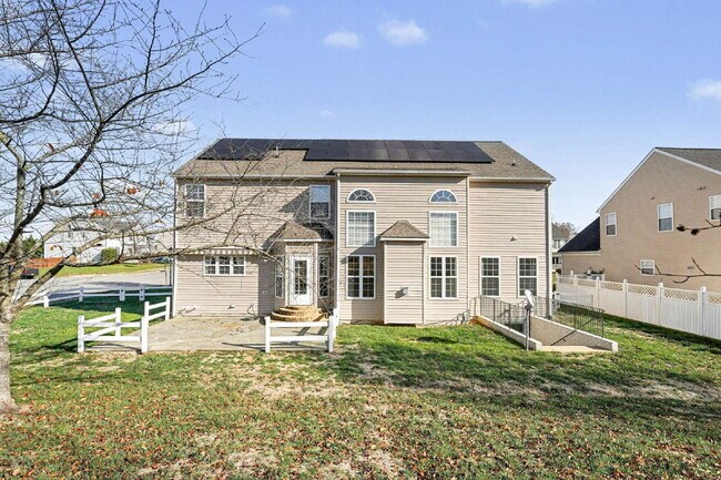 Building Photo - 9 Gallery Rd