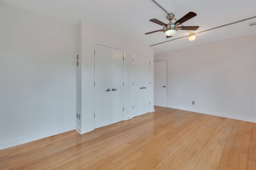 Building Photo - 536 Selma St