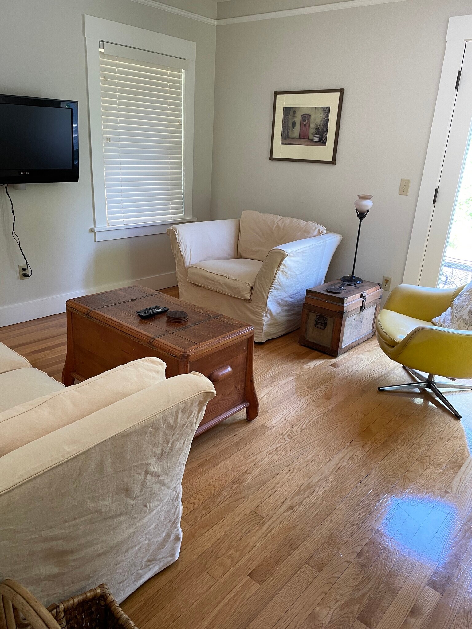 Building Photo - 1373 Barker Rd