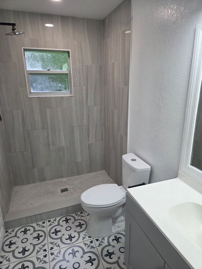 Building Photo - Captiva Duplex