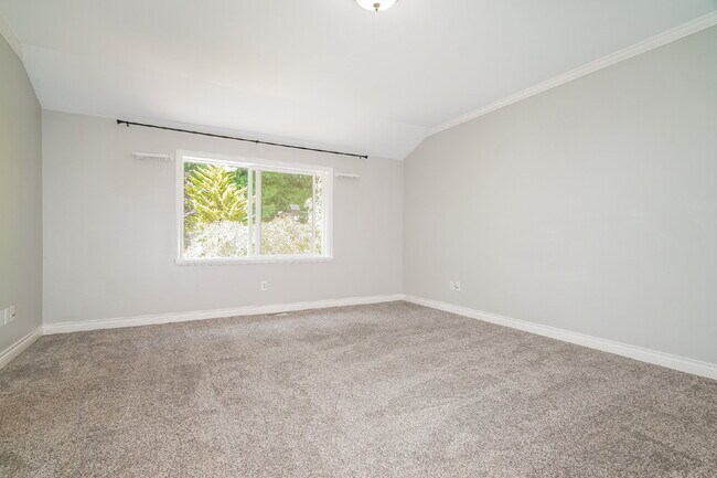 Building Photo - Echo Falls Executive Retreat | Hot Tub | Detached Office | Landscaping Included- AVAILABLE NOW FO...