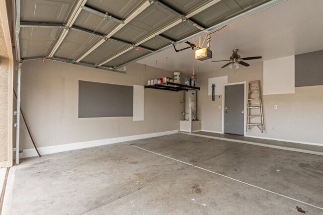 Building Photo - 17067 W Young St