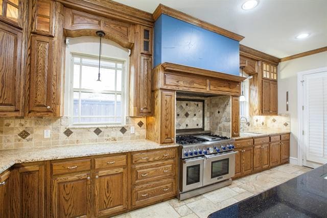 Building Photo - 8100 Rosemont Dr