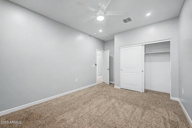 Building Photo - 30731 W Monterey Dr