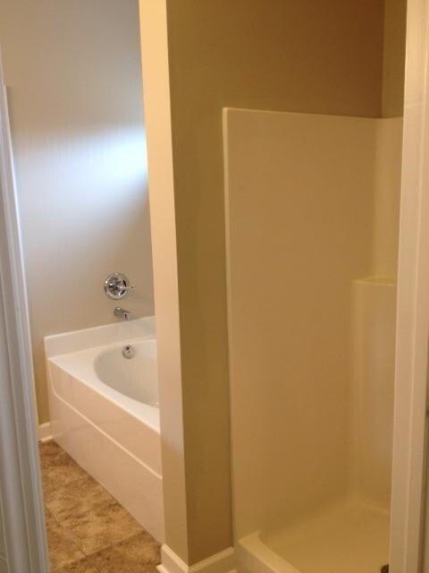 Building Photo - 3204 Sweet Clover Ln