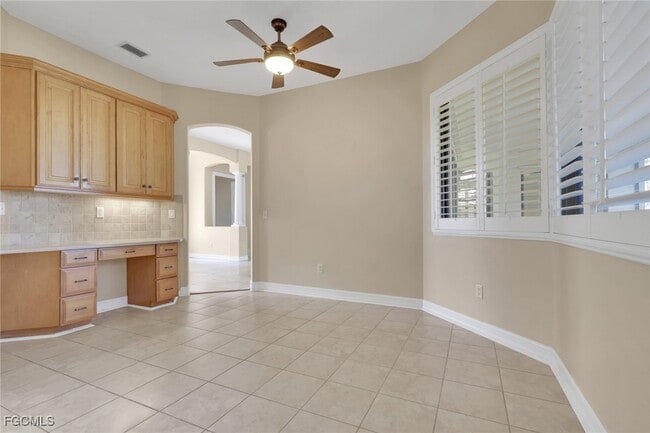 Building Photo - 12500 Fairmont Dr