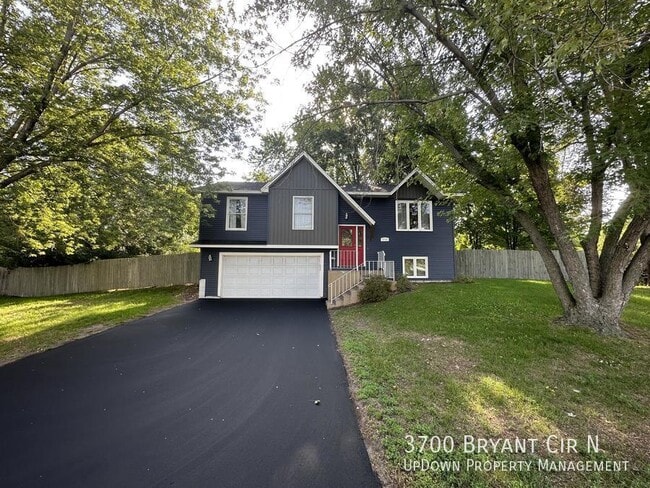 Primary Photo - 3700 Bryant Cir