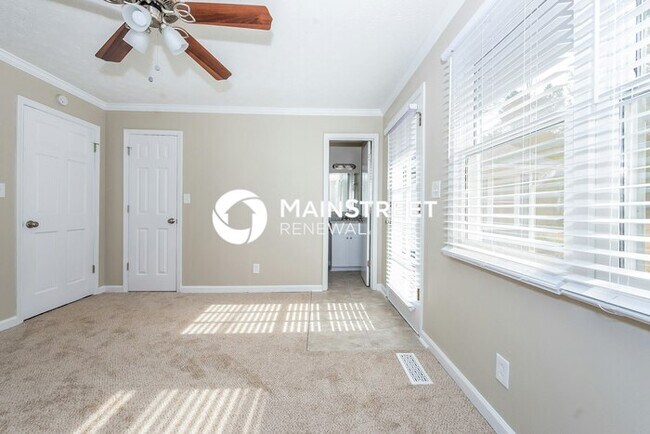 Building Photo - 3 Bedroom Pet-Friendly Home in McDonough, ...