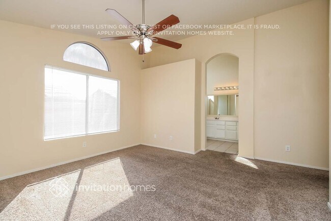 Building Photo - 11311 W Alice Ave