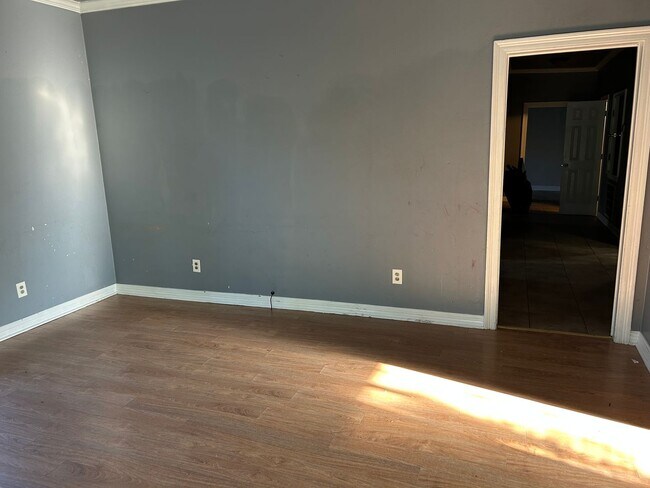 Building Photo - 1944 Milam St