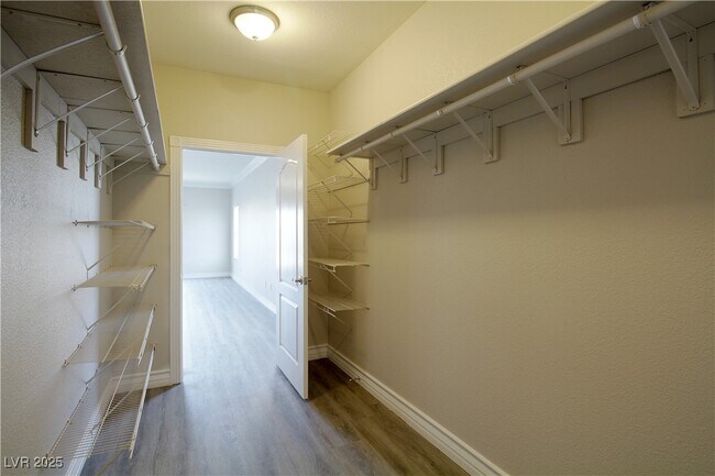 Building Photo - 7613 Mooring Ave