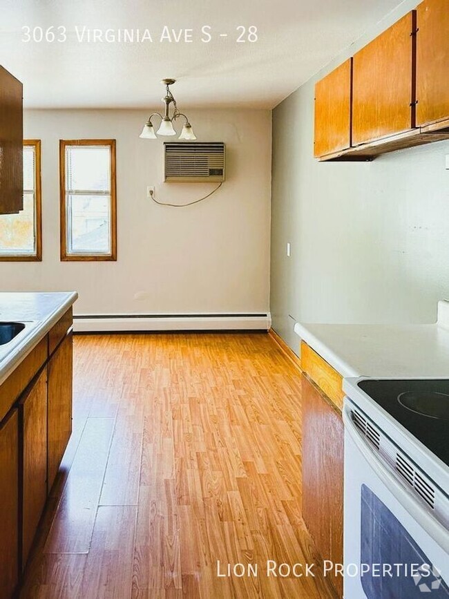 Building Photo - Cozy one bedroom in St. Louis Park for $11...