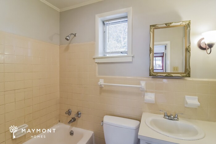 Building Photo - 794 Duval Dr