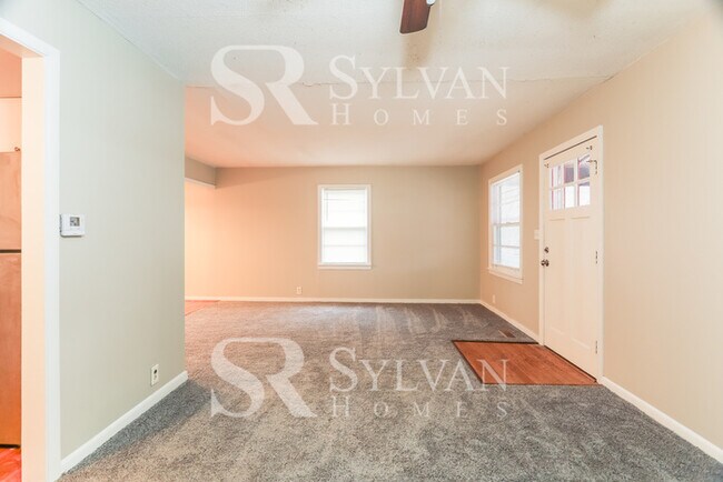 Building Photo - At Last, This Is What You Have Been Searching For!