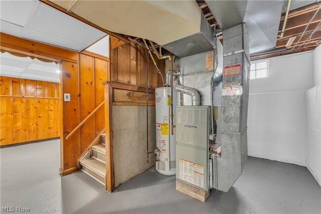 Building Photo - 22501 Arms Ave