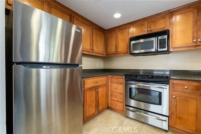 Building Photo - 1023 Southwood Dr