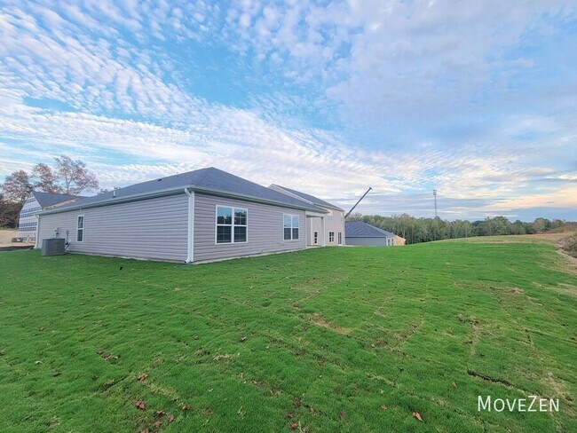 Building Photo - 4818 Mt Hope Dr