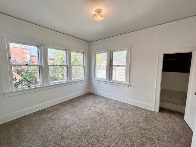 Building Photo - W. Kiowa Street