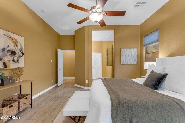 Building Photo - 17564 W Verdin Rd