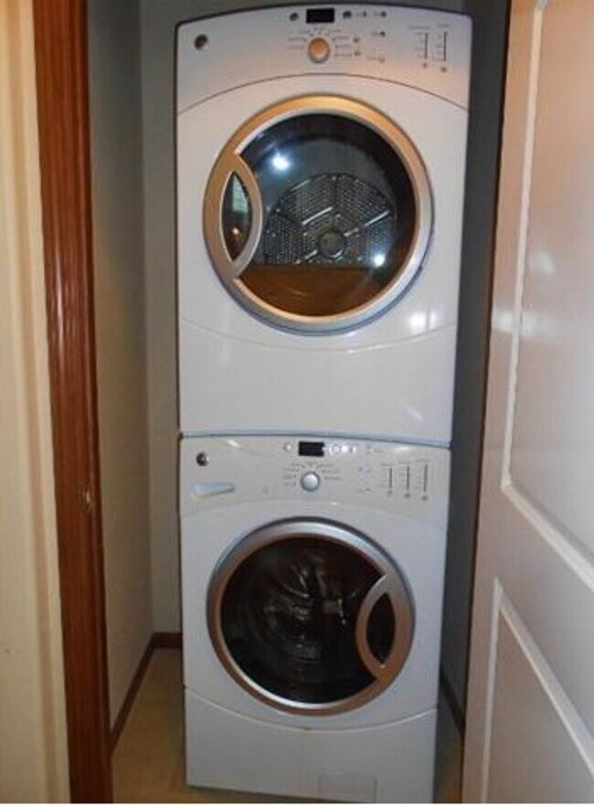 Building Photo - WESTGATE VILLAS