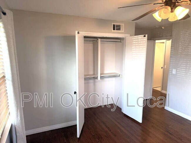 Building Photo - 3025 NW 67th St