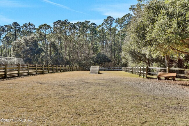 Building Photo - 136 Oyster Bay Way