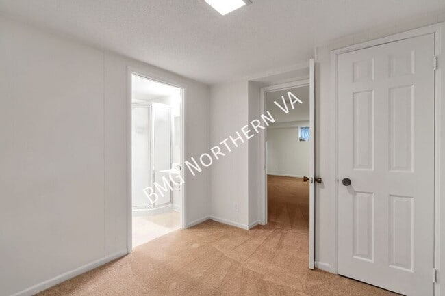 Building Photo - 3612 S Taylor St