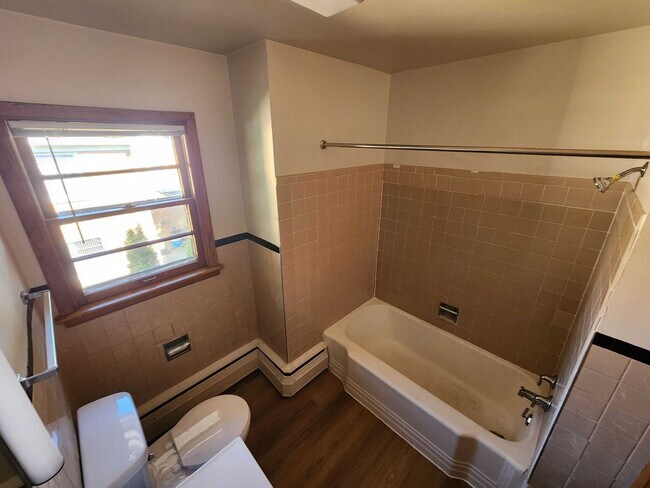 Building Photo - 4333 Britta Dr