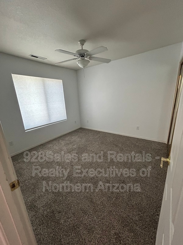 Building Photo - 6485 E Settlers Run Rd