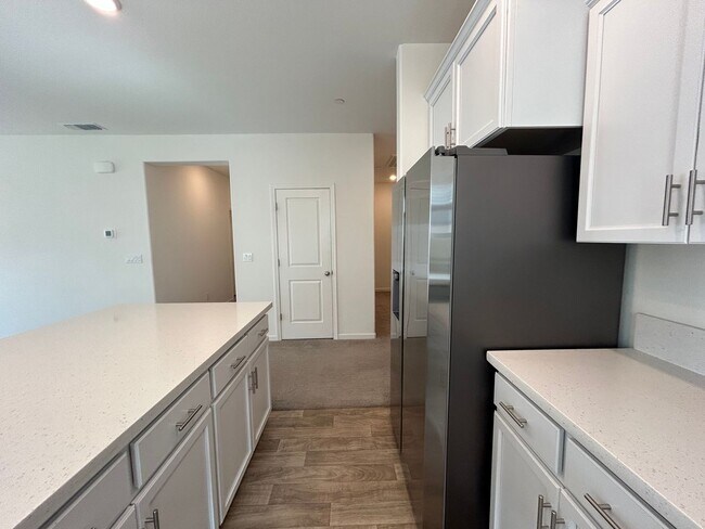 Building Photo - 931 Grimsby Ln