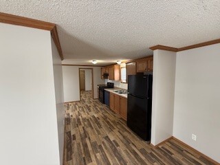 Building Photo - 134 Grand River Dr