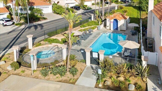 Building Photo - 1423 Portofino Dr