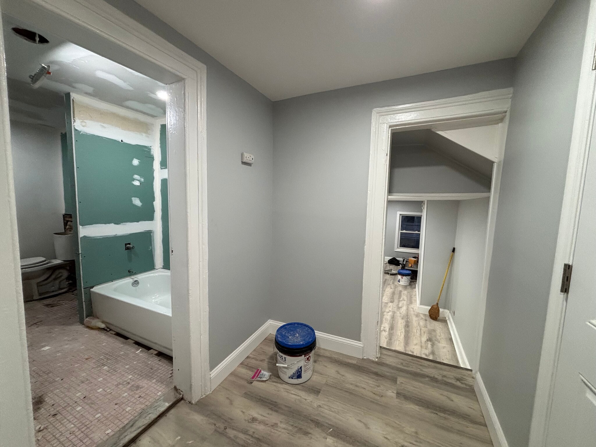 Bonus Space - 318 E 1st Ave