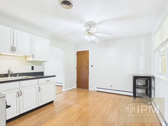 Building Photo - A home built for making memories — 4 Bedroom Home with Sunroom, Pool Table & More!