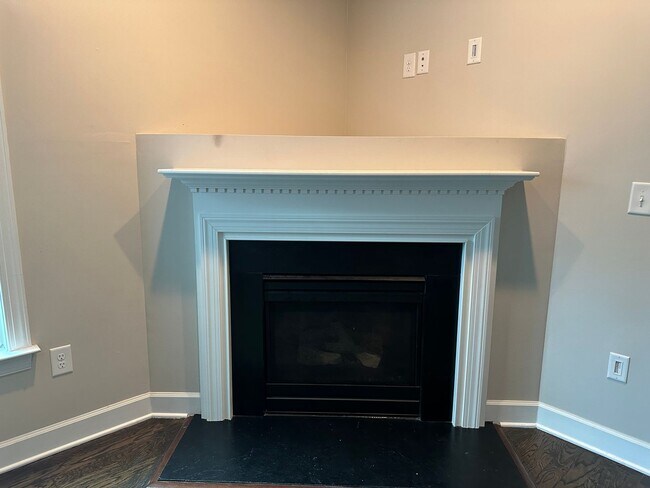 Building Photo - 4BED / 2.5BATH BEAUTIFUL HOME IN ANDERSON ...