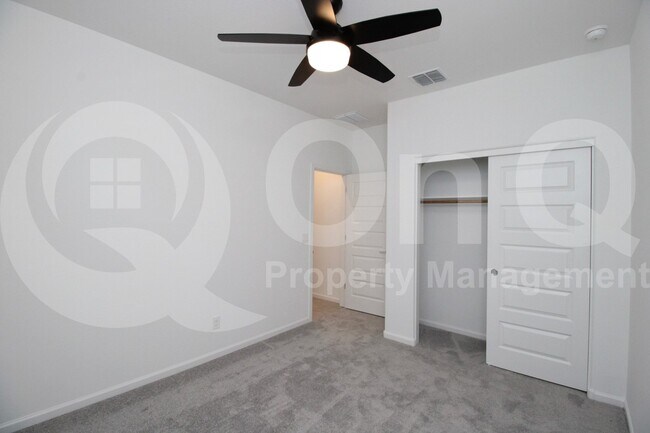 Building Photo - 20900 S 231st Way