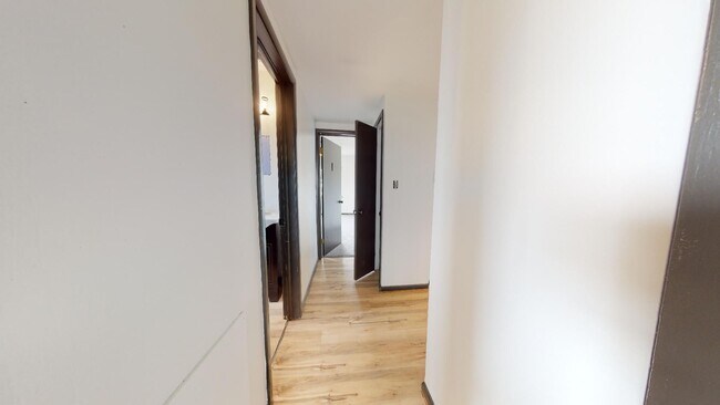 Building Photo - Parma - Ridgewood Lofts - 2 Bedroom - 1 Bath