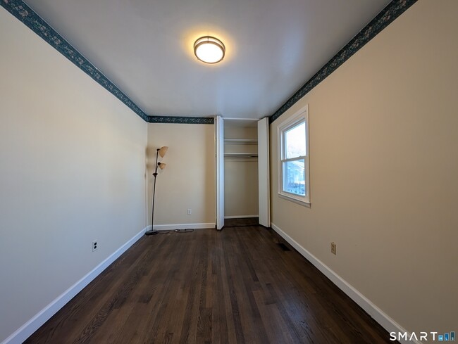 Building Photo - 139 Little Deer Rd