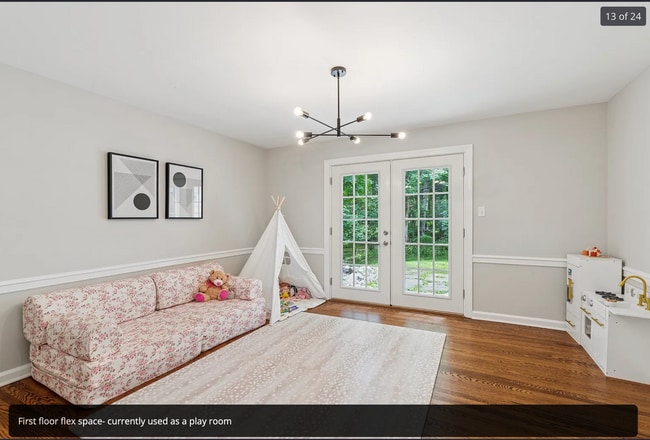 Building Photo - 903 Sulgrave Ln