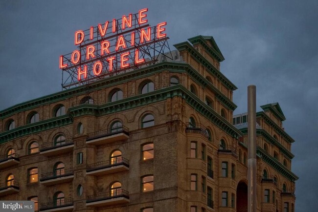 Building Photo - 699 N Broad St