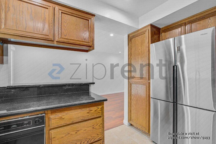 Building Photo - 922 Lincoln Blvd