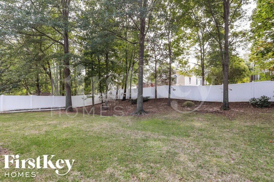 Building Photo - 3102 Timberwolf Ave