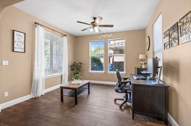 Building Photo - 300 W Alameda Dr