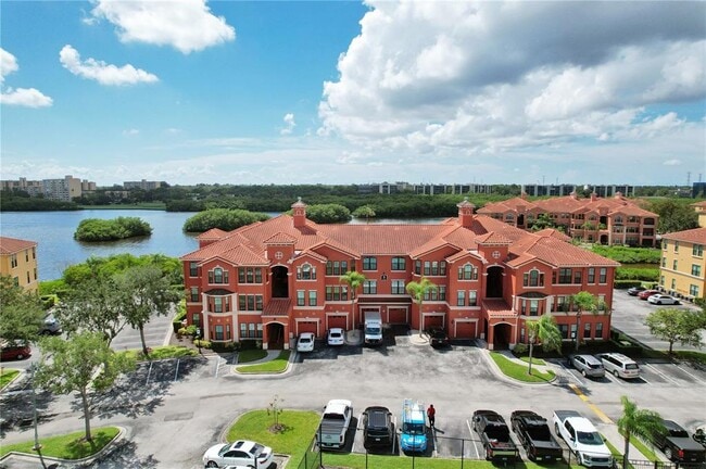 Building Photo - 2724 Via Murano