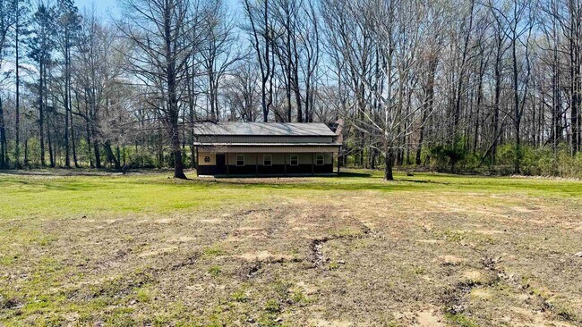 Building Photo - 565 Schaeffer Loop